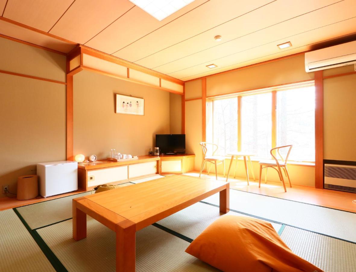 야마나카코 Ryosha Tsukiakari B&B 외부 사진